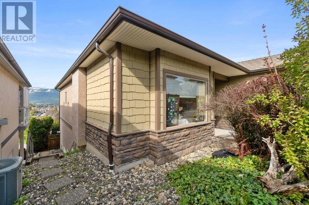 881 16 Street Ne Unit# 7, Salmon Arm, British Columbia  V1E 3L5 - Photo 5 - 10344543