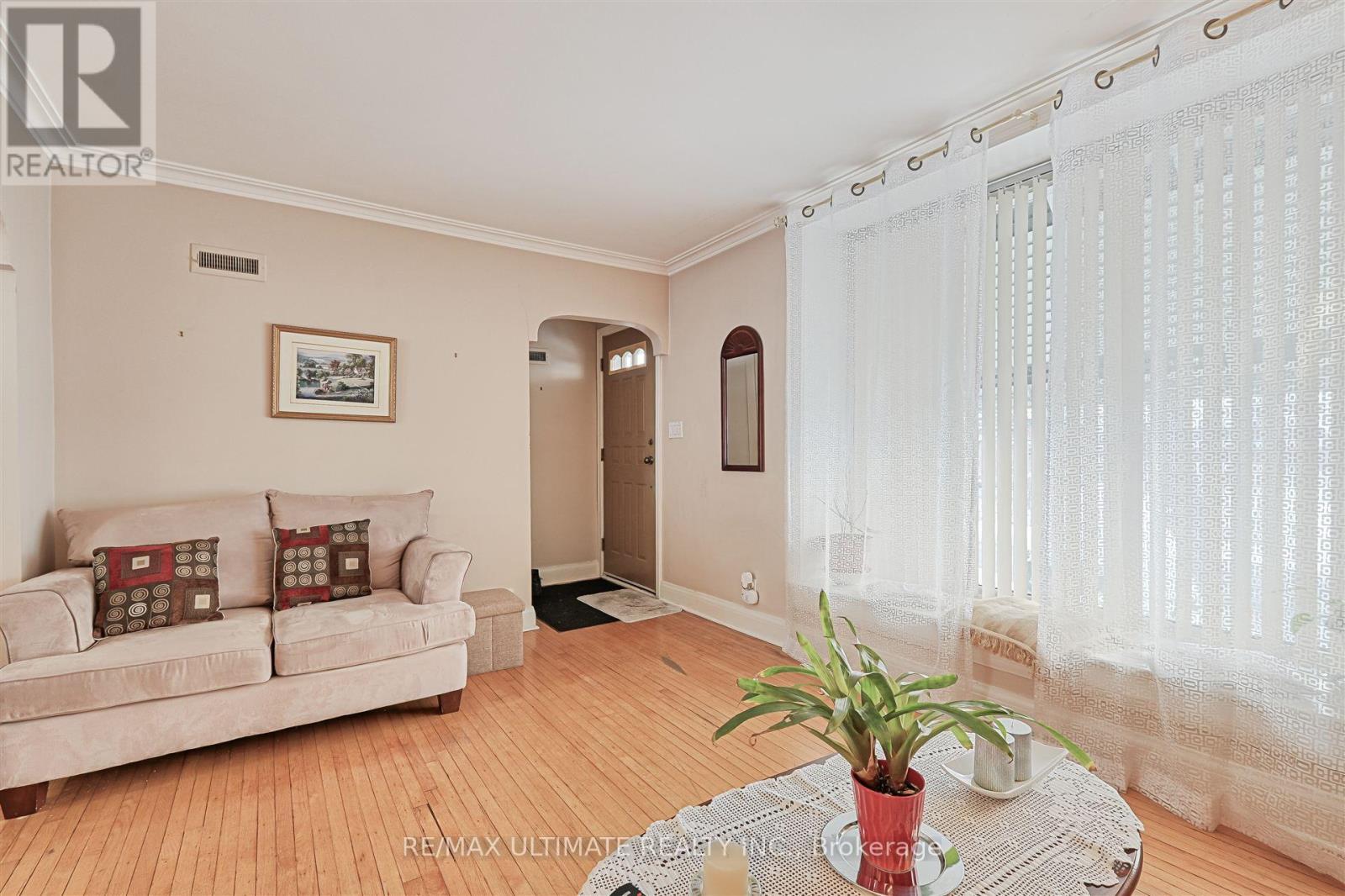 Property at 21 TRETHEWEY DRIVE image 5