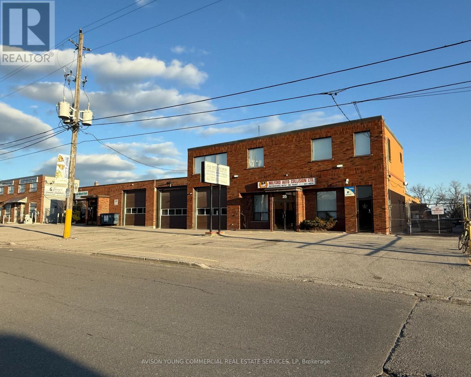25 & 29 Milford Avenue, Toronto, Ontario  M6M 2W1 - Photo 2 - W12102401