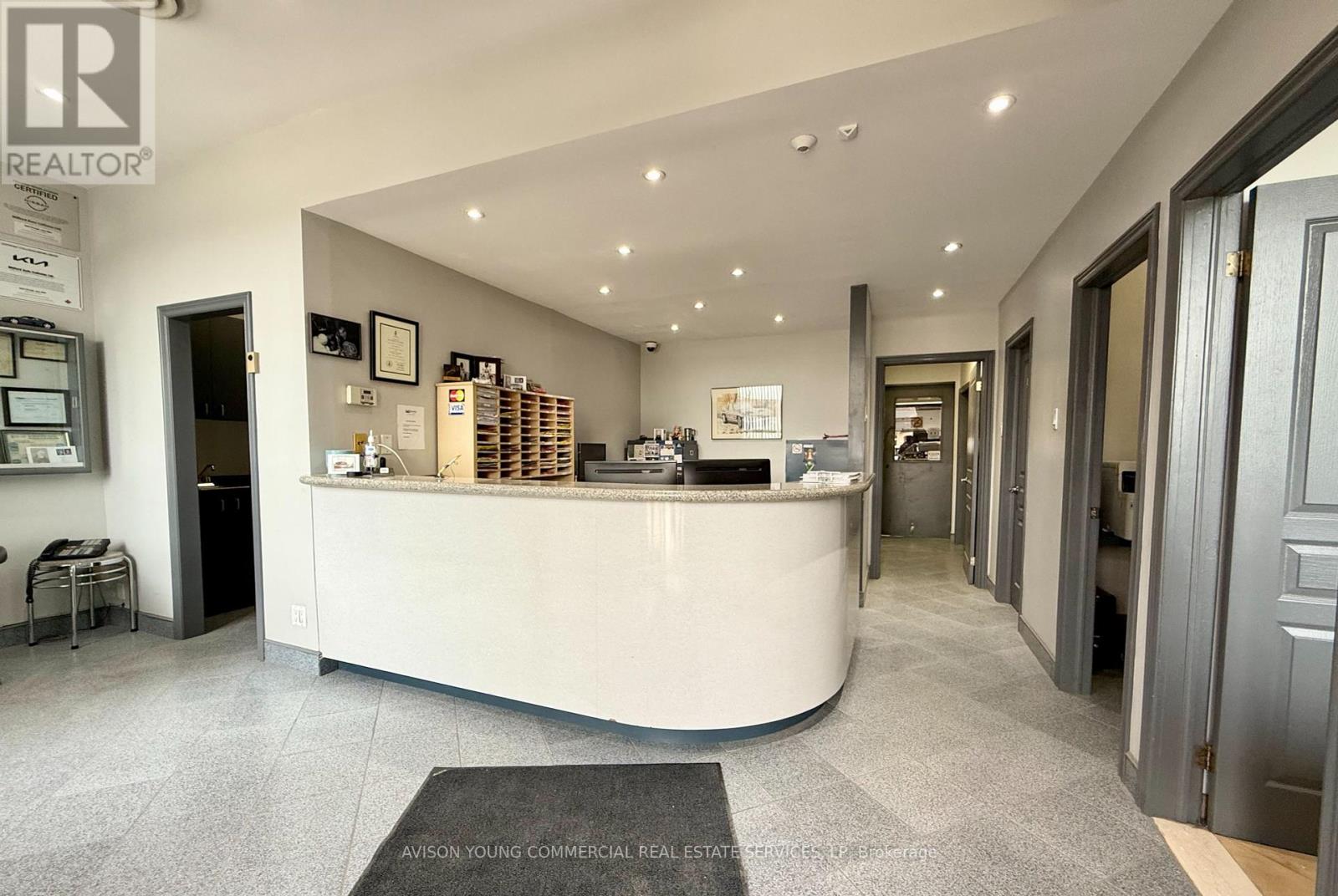 25 & 29 Milford Avenue, Toronto, Ontario  M6M 2W1 - Photo 4 - W12102401