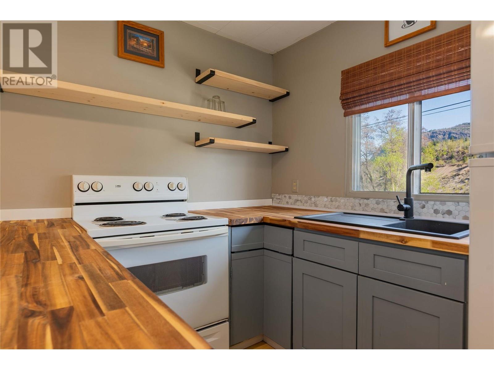 Property at 176 1st Avenue image 5