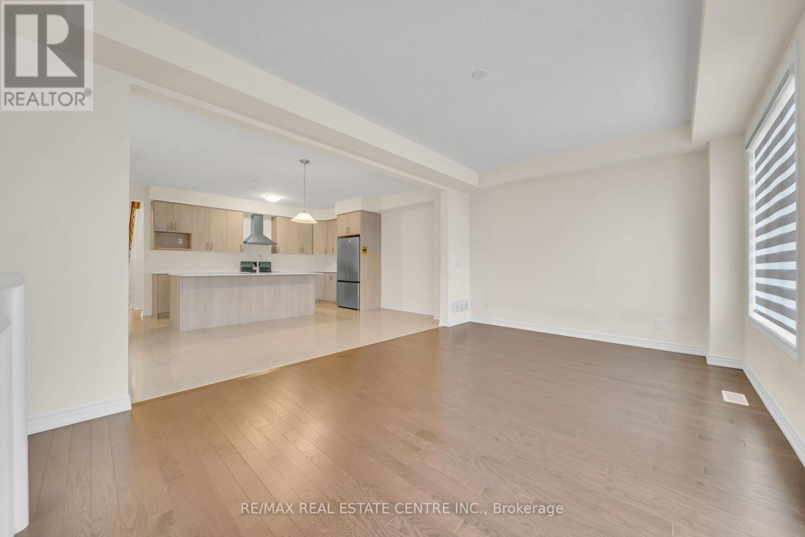 200 Broadacre Drive, Kitchener, Ontario  N2R 0S6 - Photo 10 - X12102537