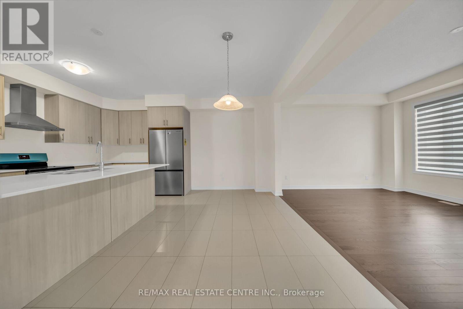 200 Broadacre Drive, Kitchener, Ontario  N2R 0S6 - Photo 16 - X12102537