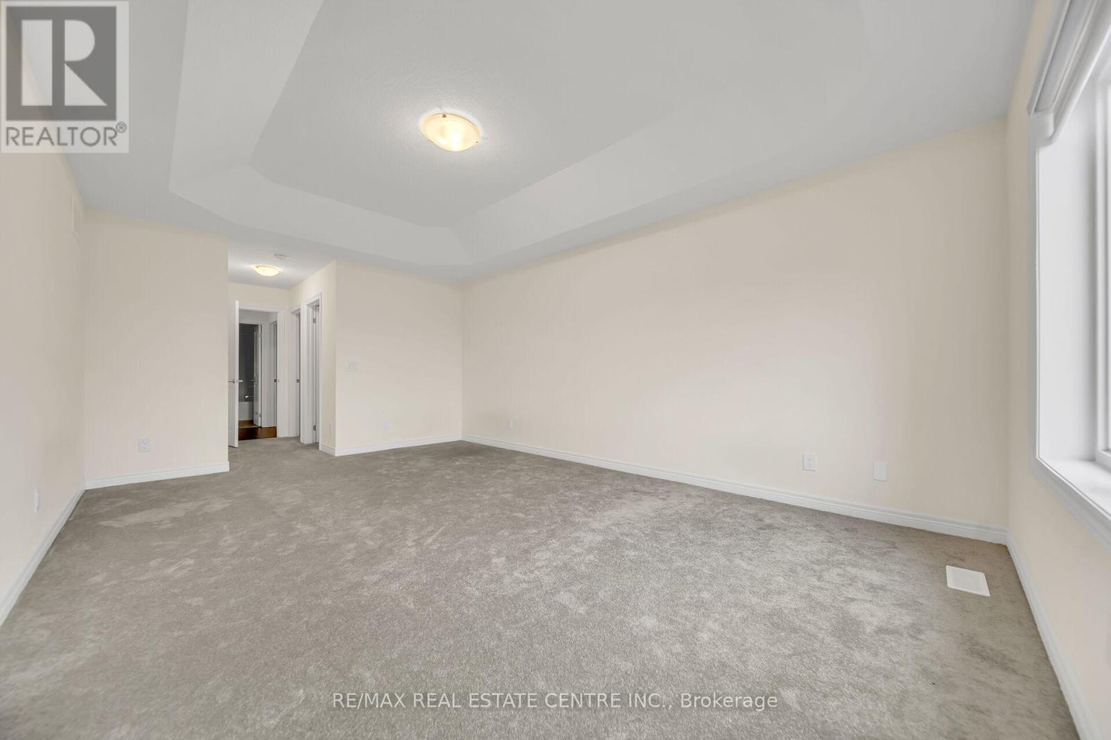 200 Broadacre Drive, Kitchener, Ontario  N2R 0S6 - Photo 23 - X12102537