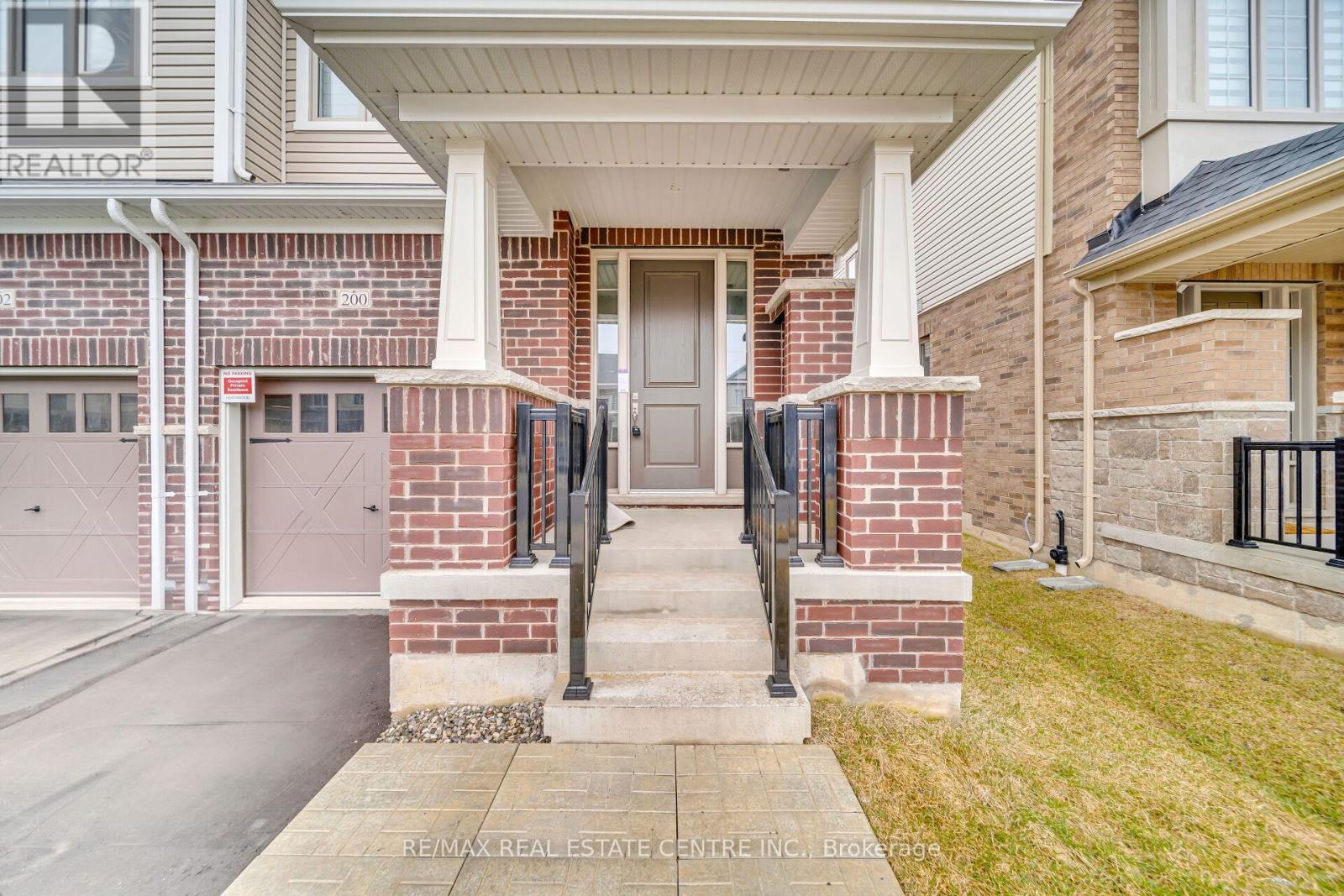 Property at 200 BROADACRE DRIVE image 3