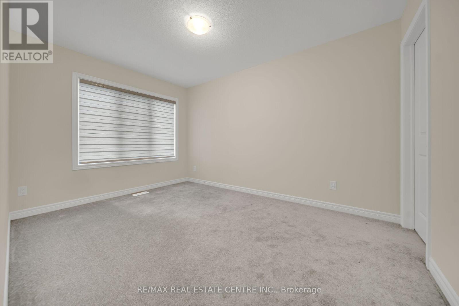 200 Broadacre Drive, Kitchener, Ontario  N2R 0S6 - Photo 30 - X12102537
