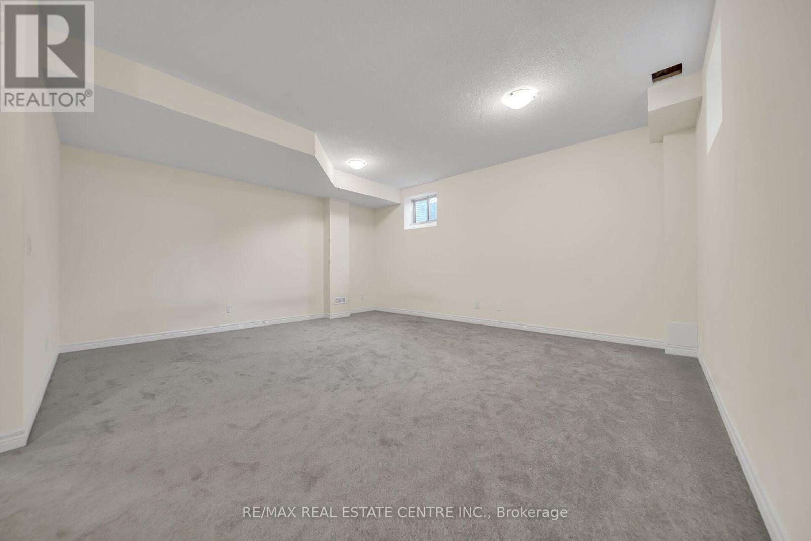 200 Broadacre Drive, Kitchener, Ontario  N2R 0S6 - Photo 35 - X12102537