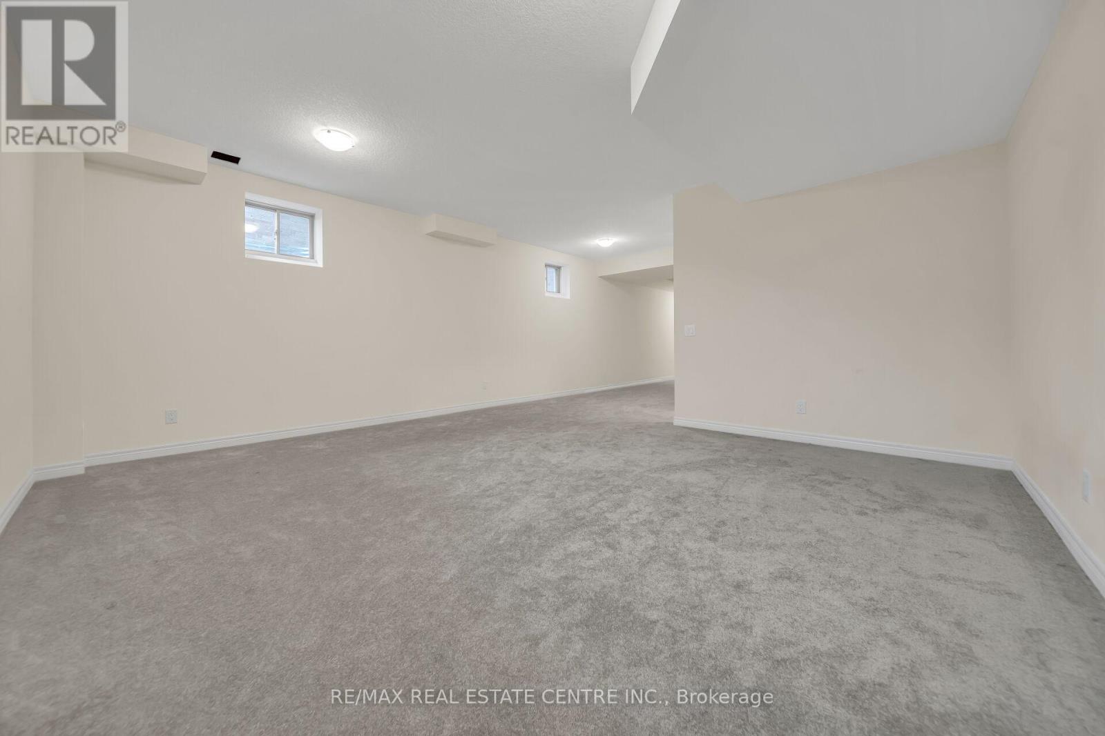 200 Broadacre Drive, Kitchener, Ontario  N2R 0S6 - Photo 36 - X12102537