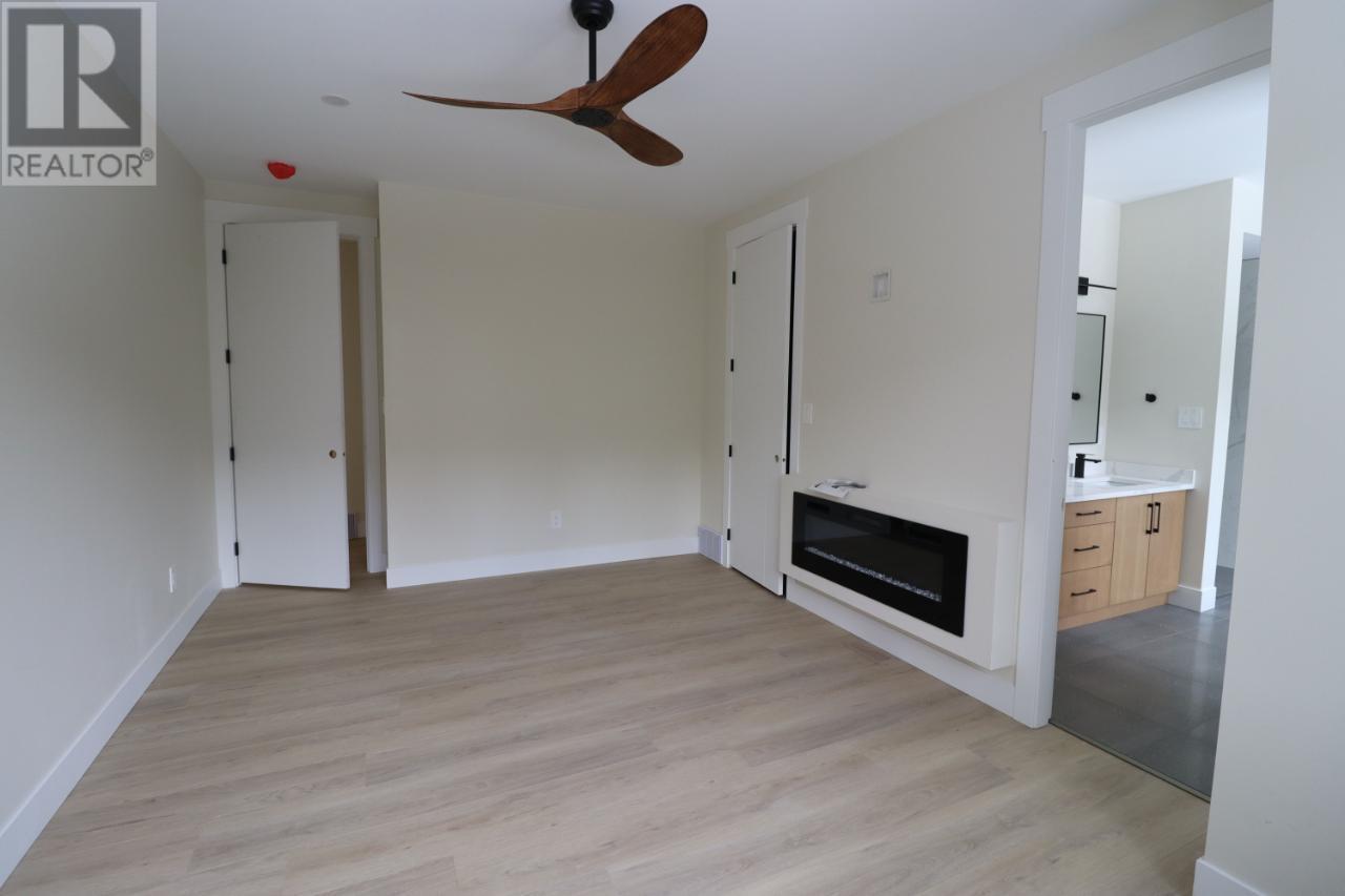 245 Prospect Drive, Grand Forks, British Columbia  V0H 1H2 - Photo 16 - 2474933