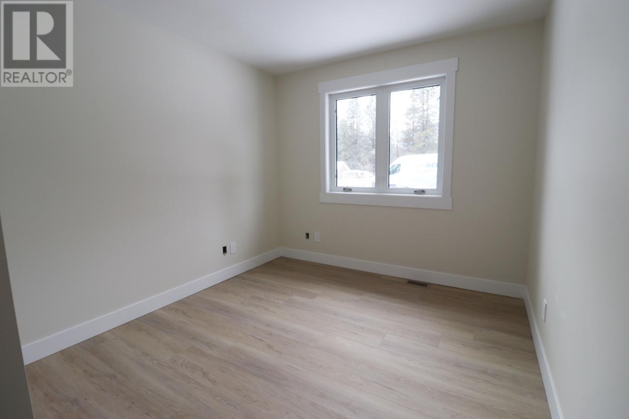 245 Prospect Drive, Grand Forks, British Columbia  V0H 1H2 - Photo 23 - 2474933