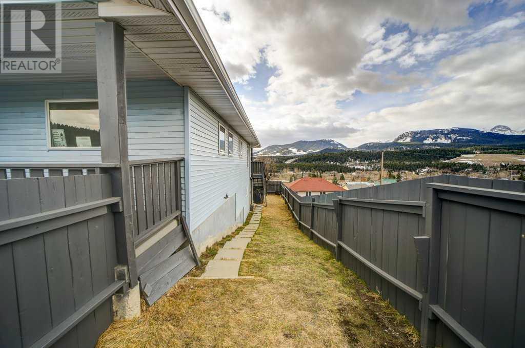 8638 21 Avenue, Coleman, Alberta  T0K 0M0 - Photo 37 - A2210346