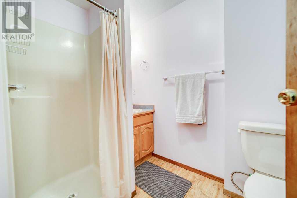 8638 21 Avenue, Coleman, Alberta  T0K 0M0 - Photo 34 - A2210346