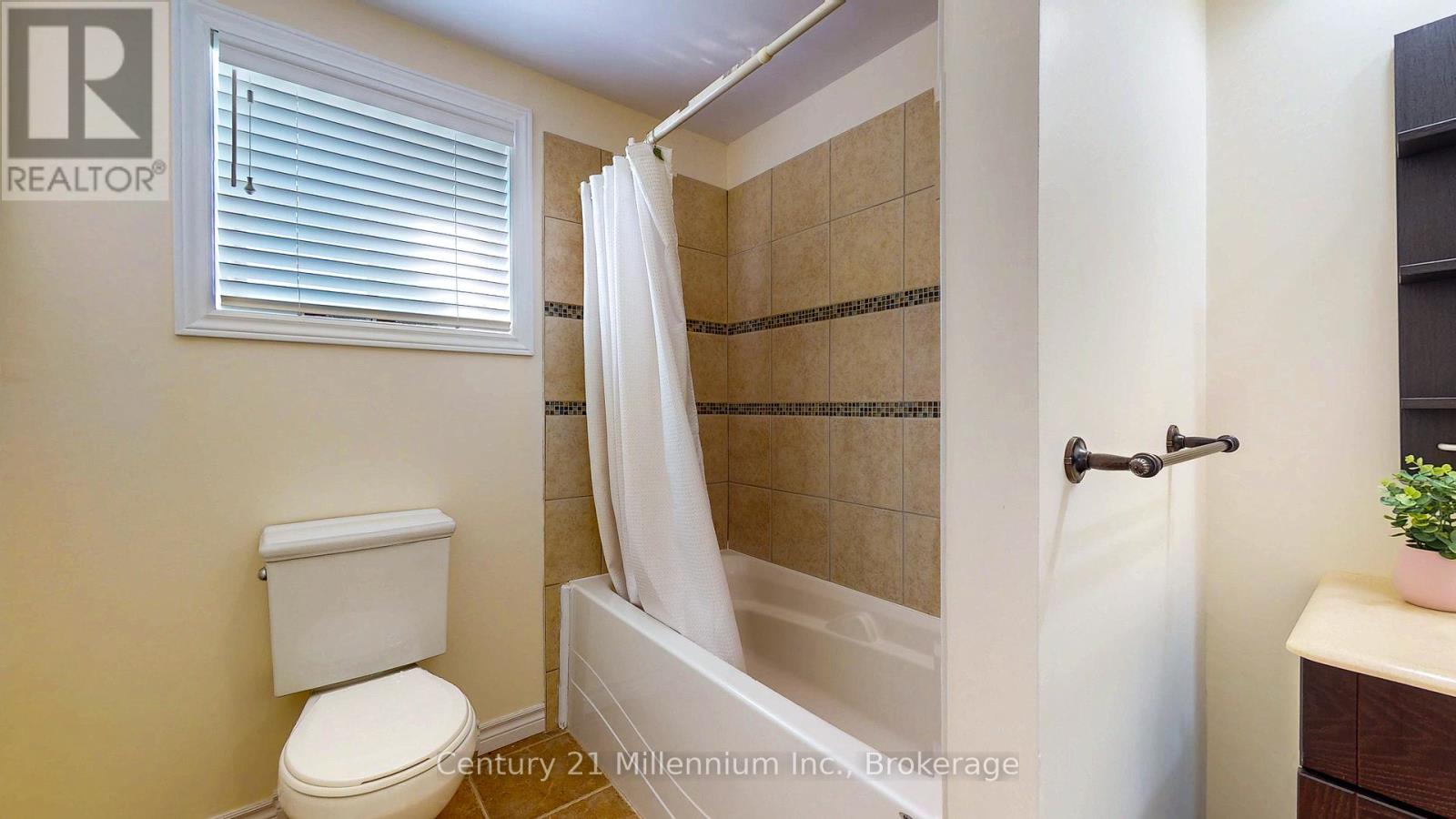 2 St Andrews Drive, Meaford, Ontario  N4L 0A2 - Photo 41 - X12088148