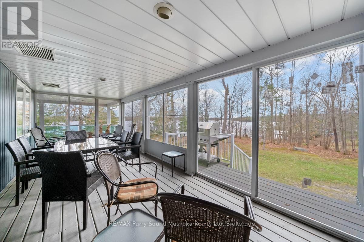 24 Wendy's Lane, Mckellar, Ontario  P2A 0B5 - Photo 23 - X12097604