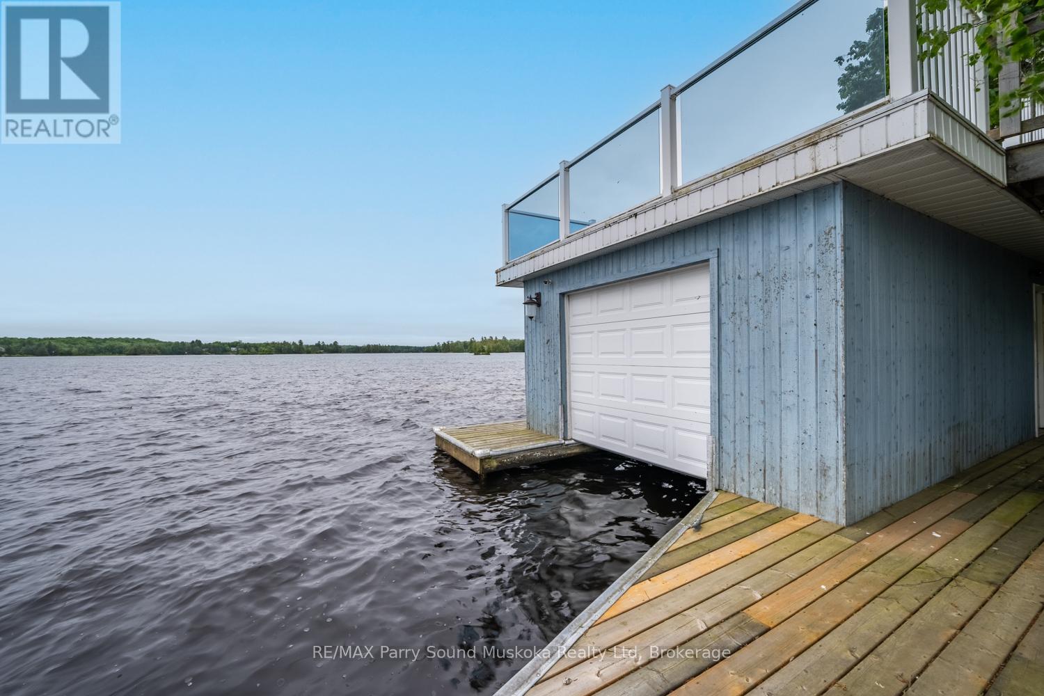 24 Wendy's Lane, Mckellar, Ontario  P2A 0B5 - Photo 8 - X12097604