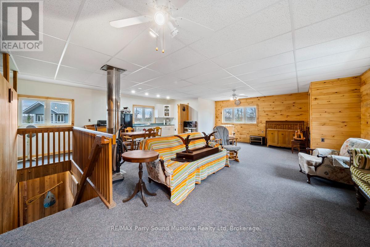 24 Wendy's Lane, Mckellar, Ontario  P2A 0B5 - Photo 45 - X12097604