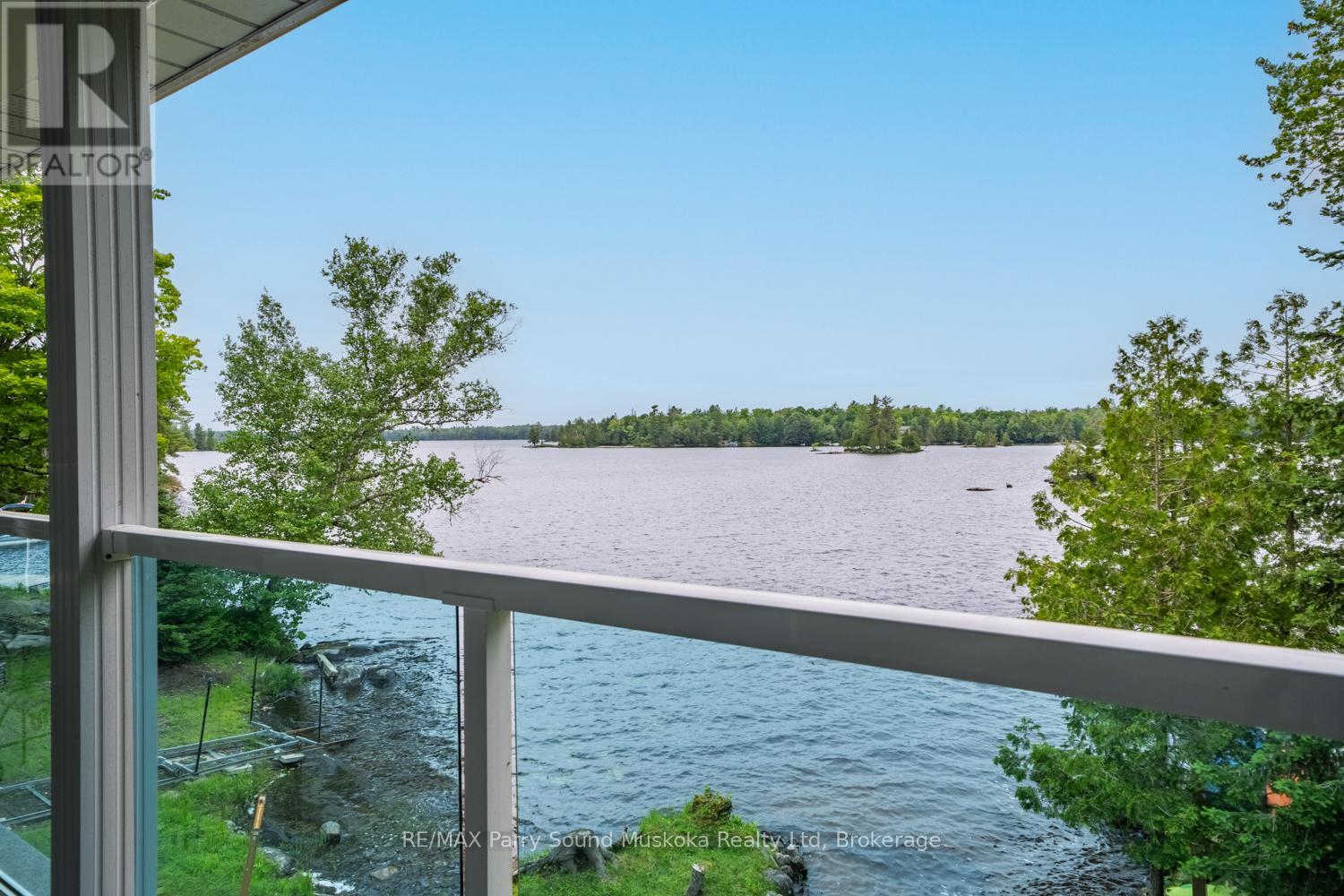 24 Wendy's Lane, Mckellar, Ontario  P2A 0B5 - Photo 6 - X12097604