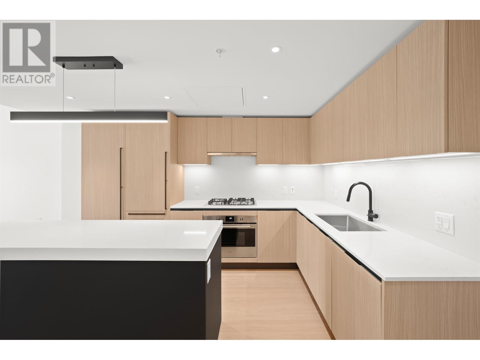 505 2235 E Broadway, Vancouver, British Columbia  V5N 0J5 - Photo 2 - R2994154