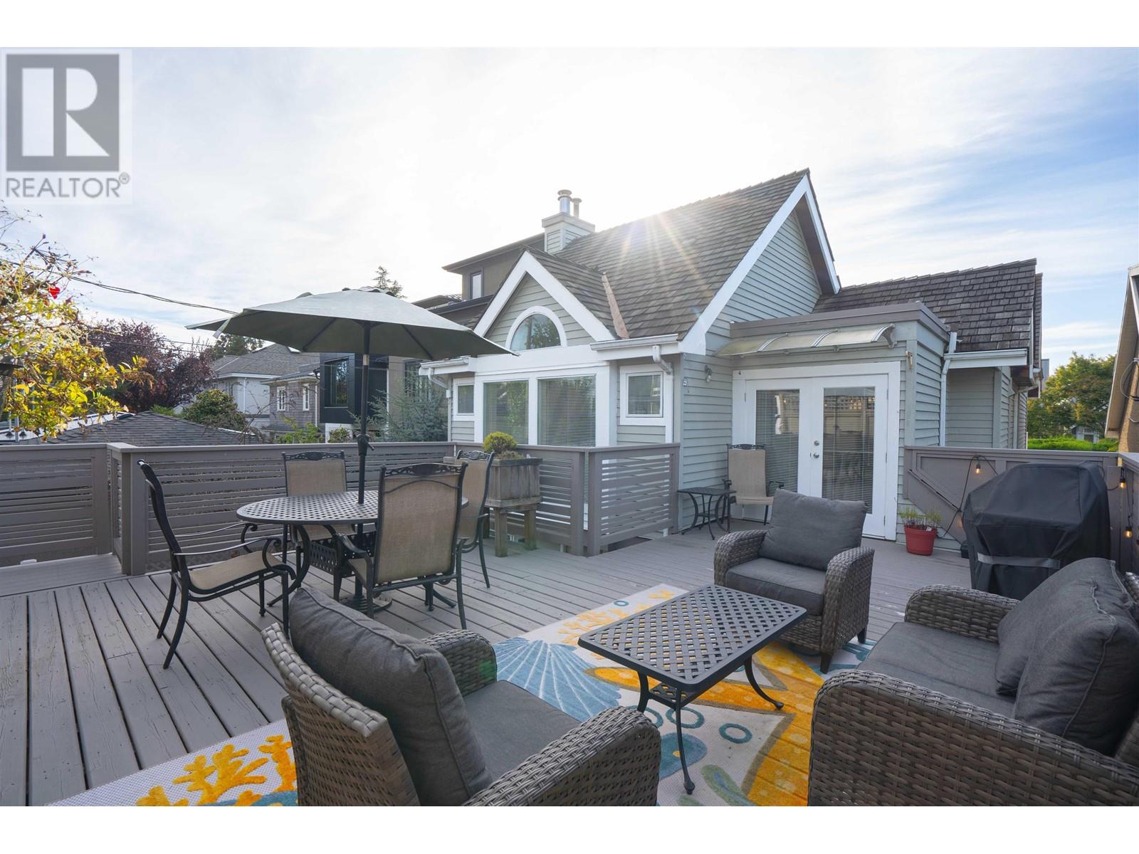 Property at 1346 LABURNUM STREET image 2