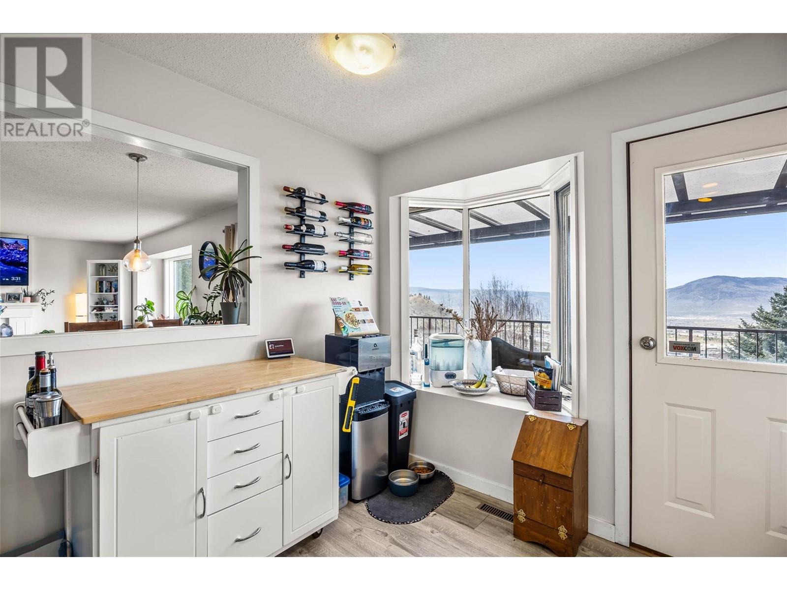 2023 Van Horne Drive, Kamloops, British Columbia  V1S 1G8 - Photo 11 - 10344942