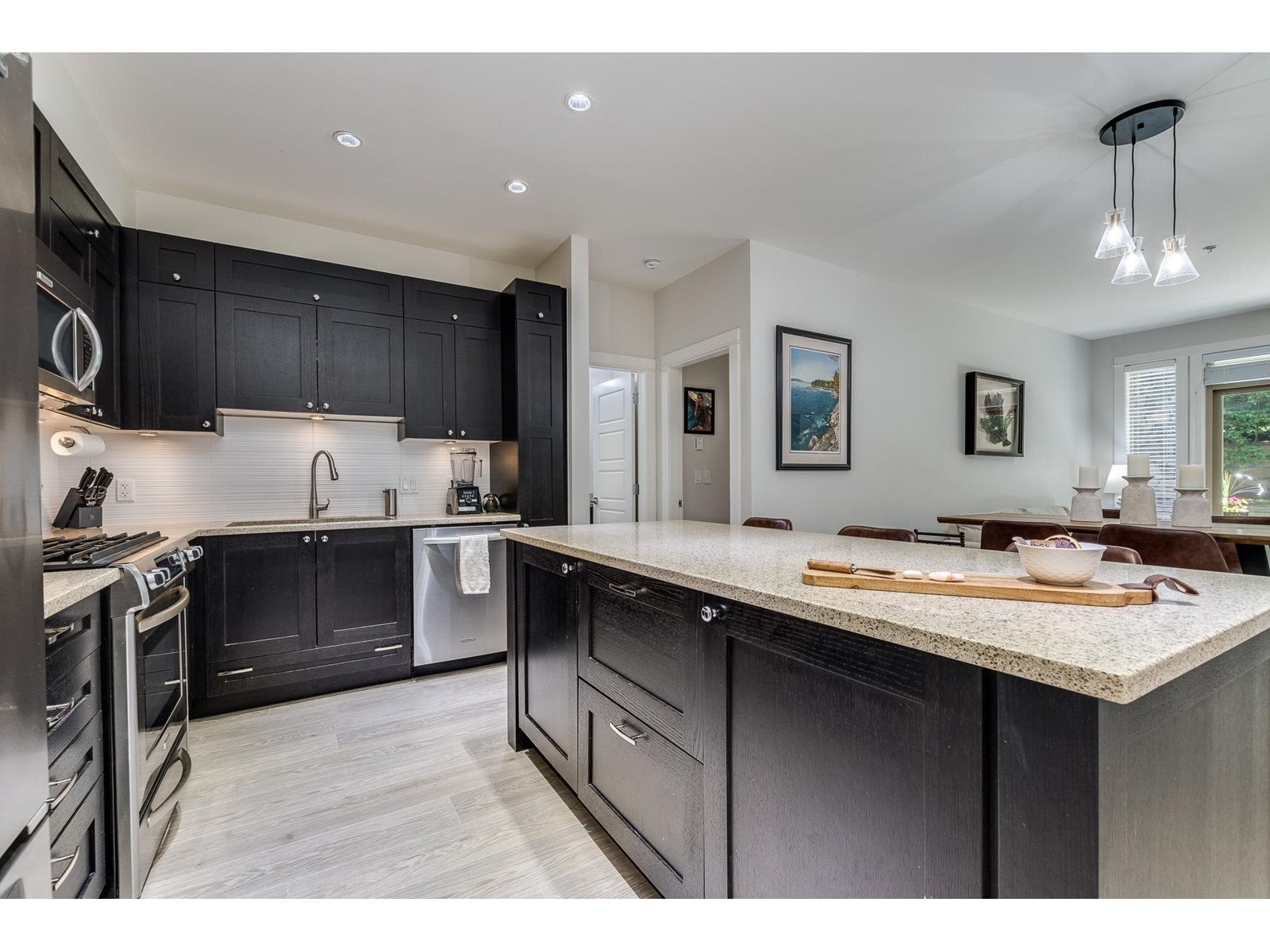 108 15195 36 Avenue, Surrey, British Columbia  V3Z 4R3 - Photo 4 - R2993342