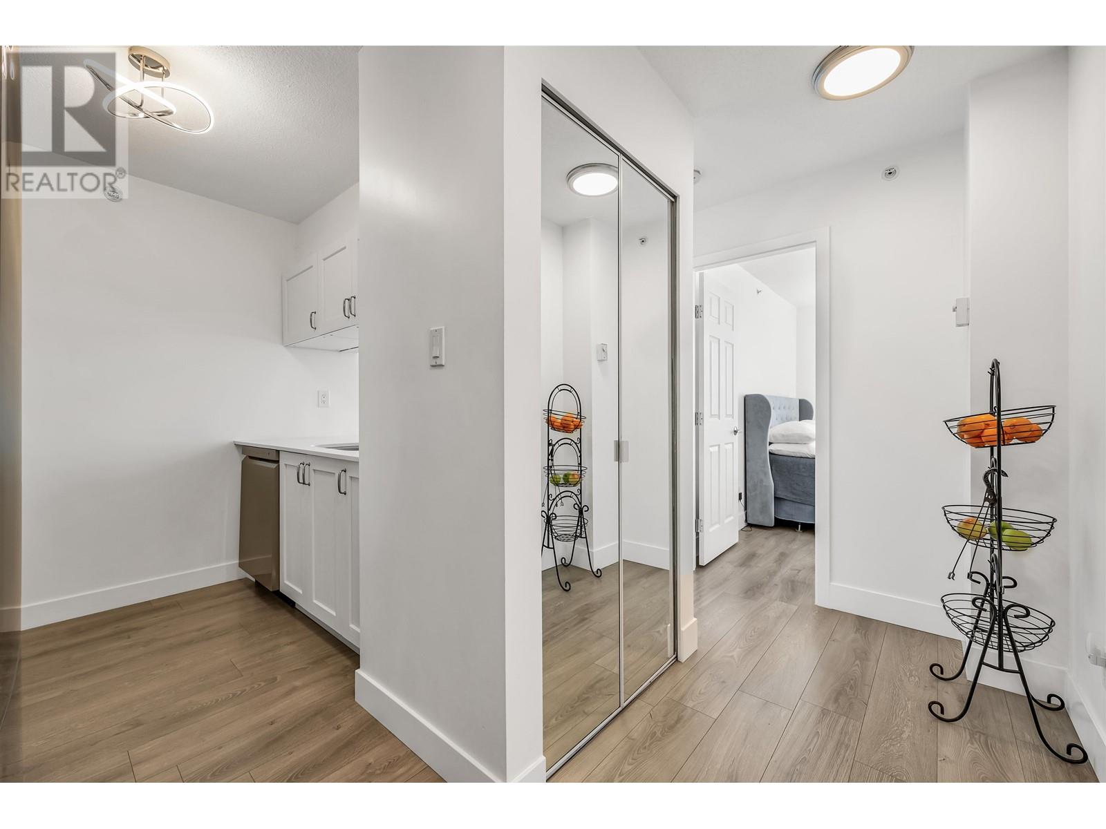 Property at 1006 720 CARNARVON STREET image 3
