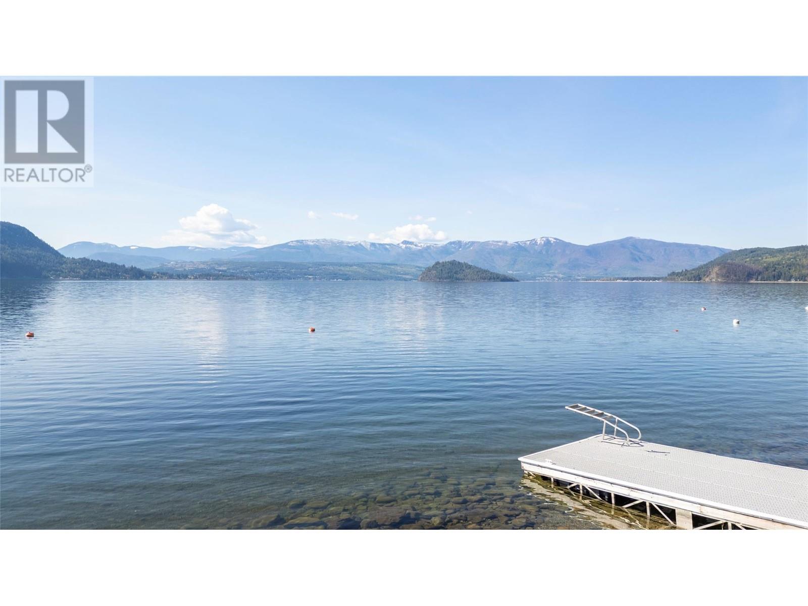 5046 Squilax-Anglemont Road, Celista, British Columbia  V0E 1M6 - Photo 6 - 10343841