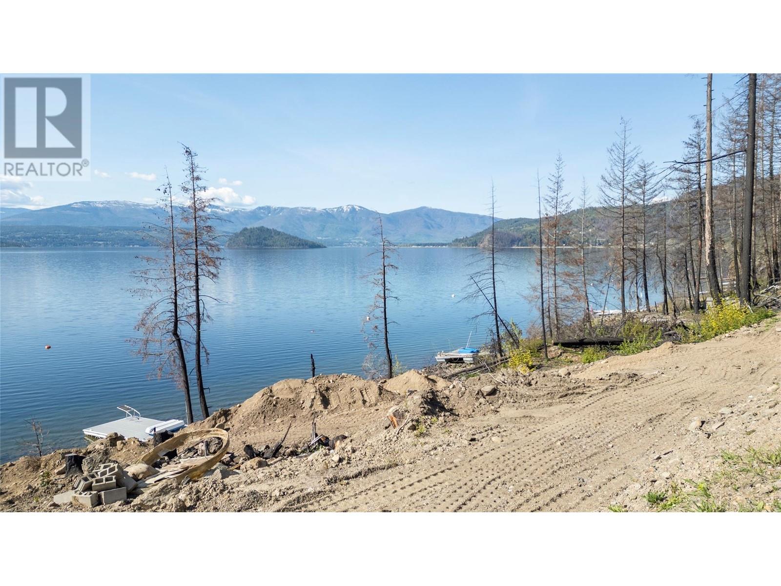 5046 Squilax-Anglemont Road, Celista, British Columbia  V0E 1M6 - Photo 8 - 10343841