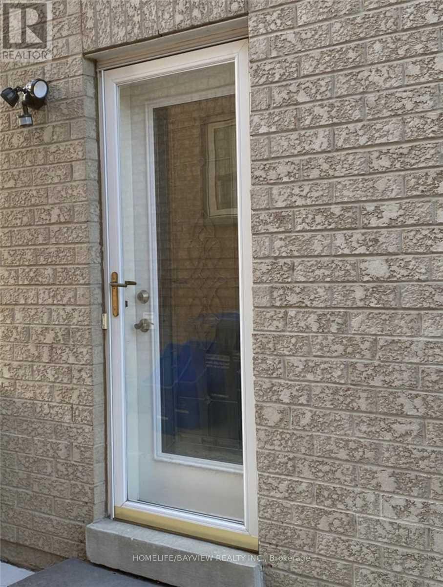 Lower - 3303 Aquinas Avenue, Mississauga, Ontario  L5M 7K8 - Photo 2 - W12100448