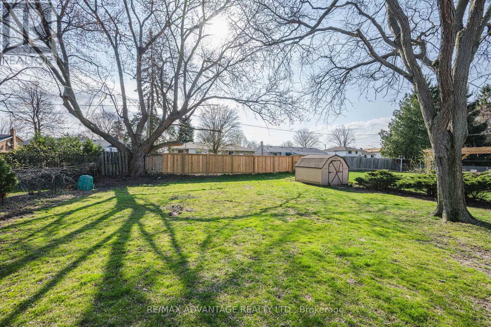 26 Luton Crescent, St. Thomas, Ontario  N5R 5K1 - Photo 25 - X12102670