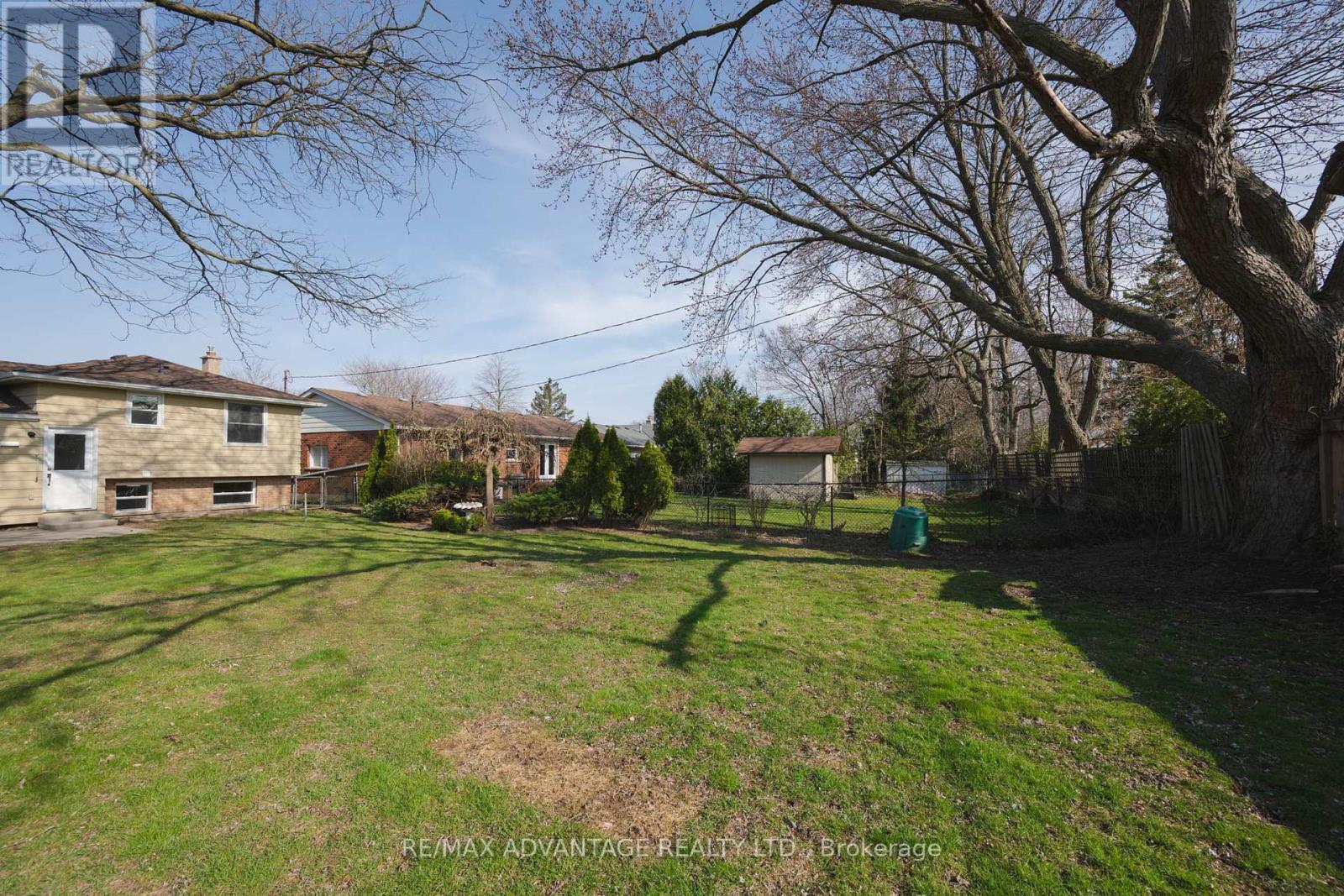 26 Luton Crescent, St. Thomas, Ontario  N5R 5K1 - Photo 28 - X12102670