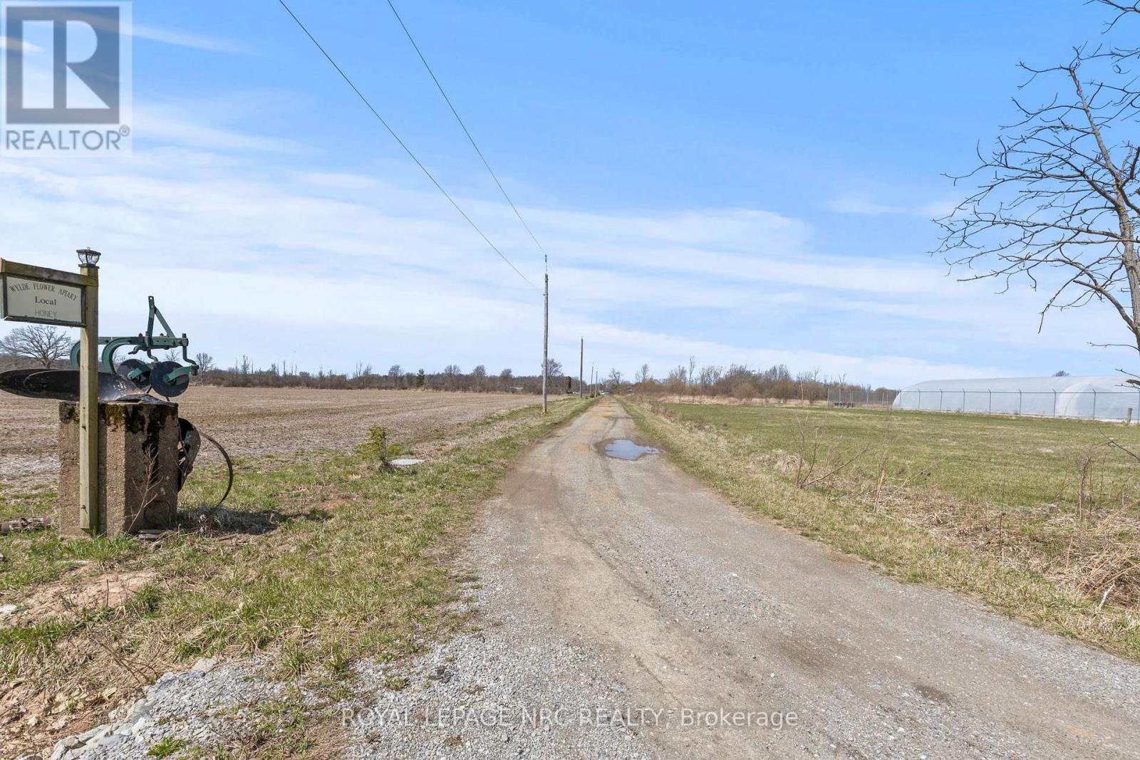 758 Wyldewood Road, Port Colborne (Sherkston), Ontario  L0S 1R0 - Photo 15 - X12102692
