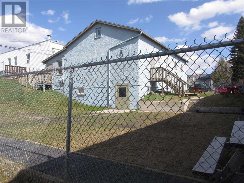4928 49 Street, Rocky Mountain House, Alberta  T4T 1C2 - Photo 27 - A2212026