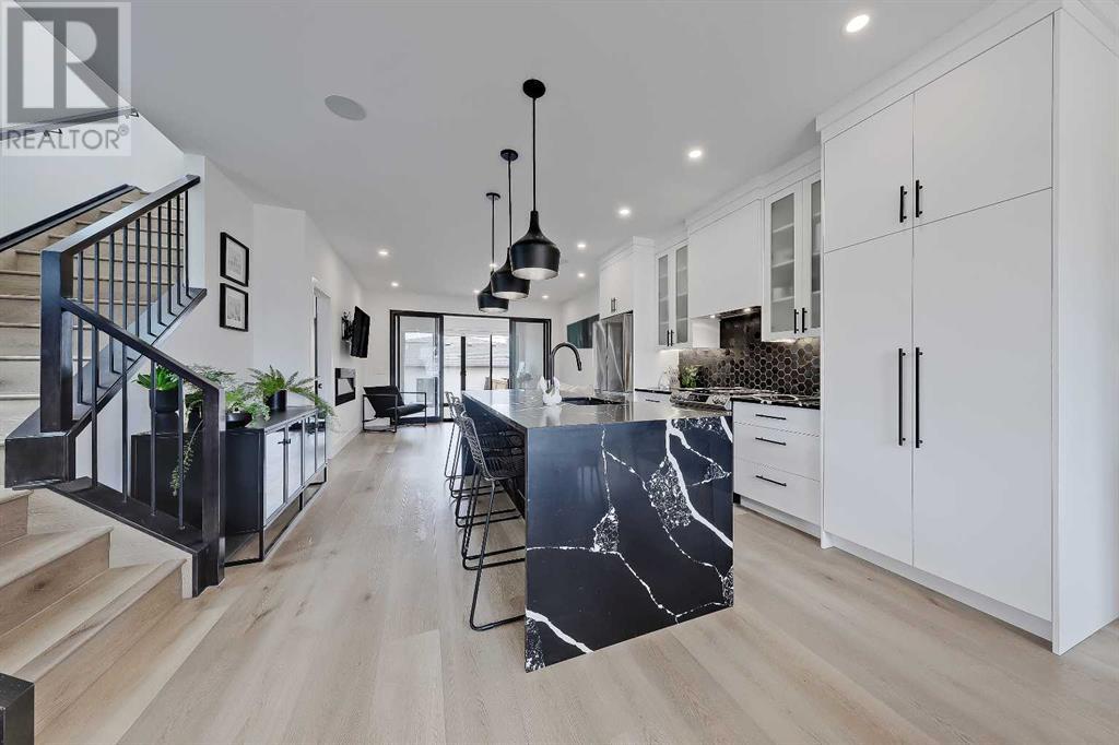 Property at 1440 26A Street SW image 2