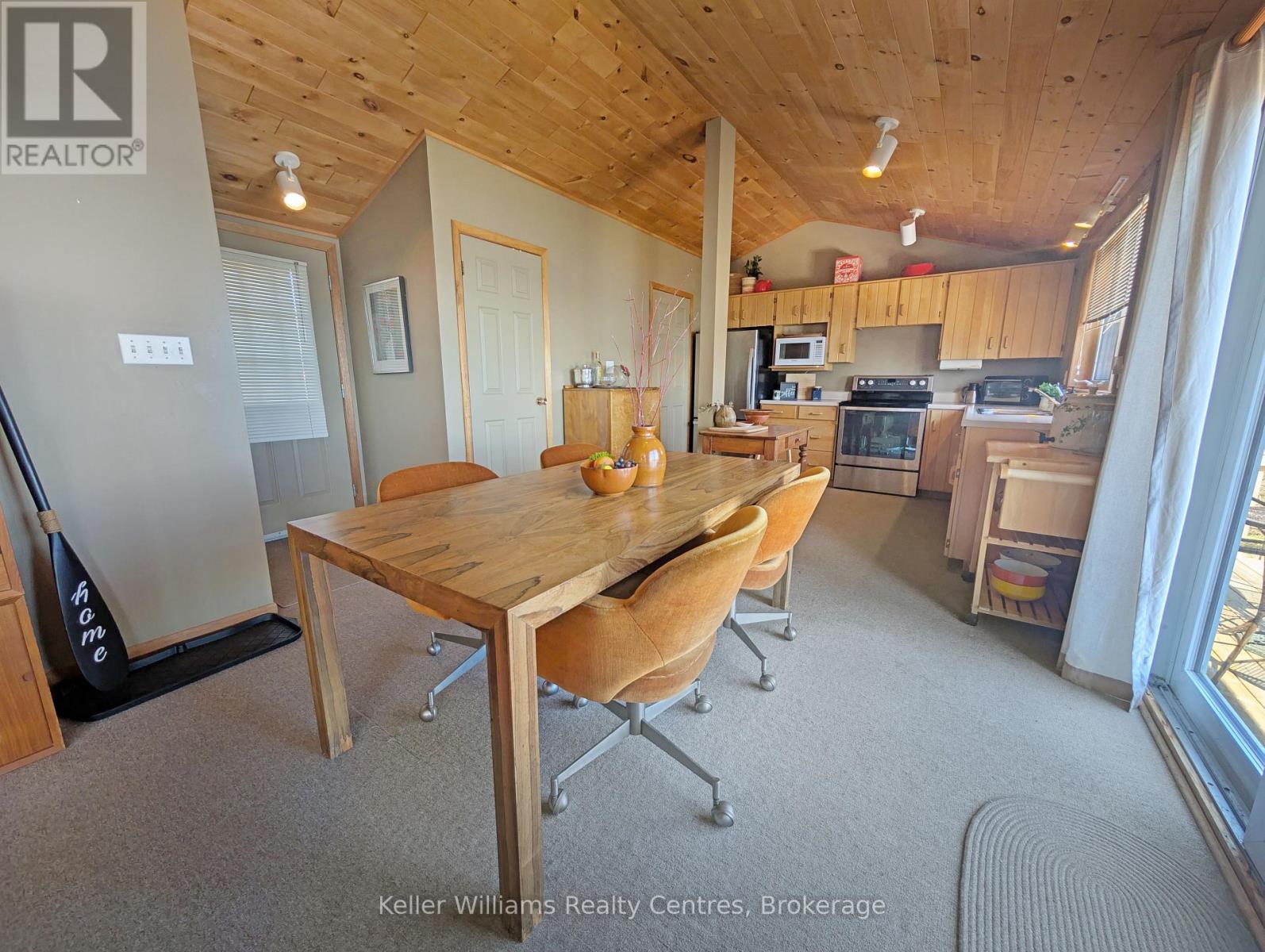 291 Tamarac Road, Northern Bruce Peninsula, Ontario  N0H 1W0 - Photo 11 - X12102656