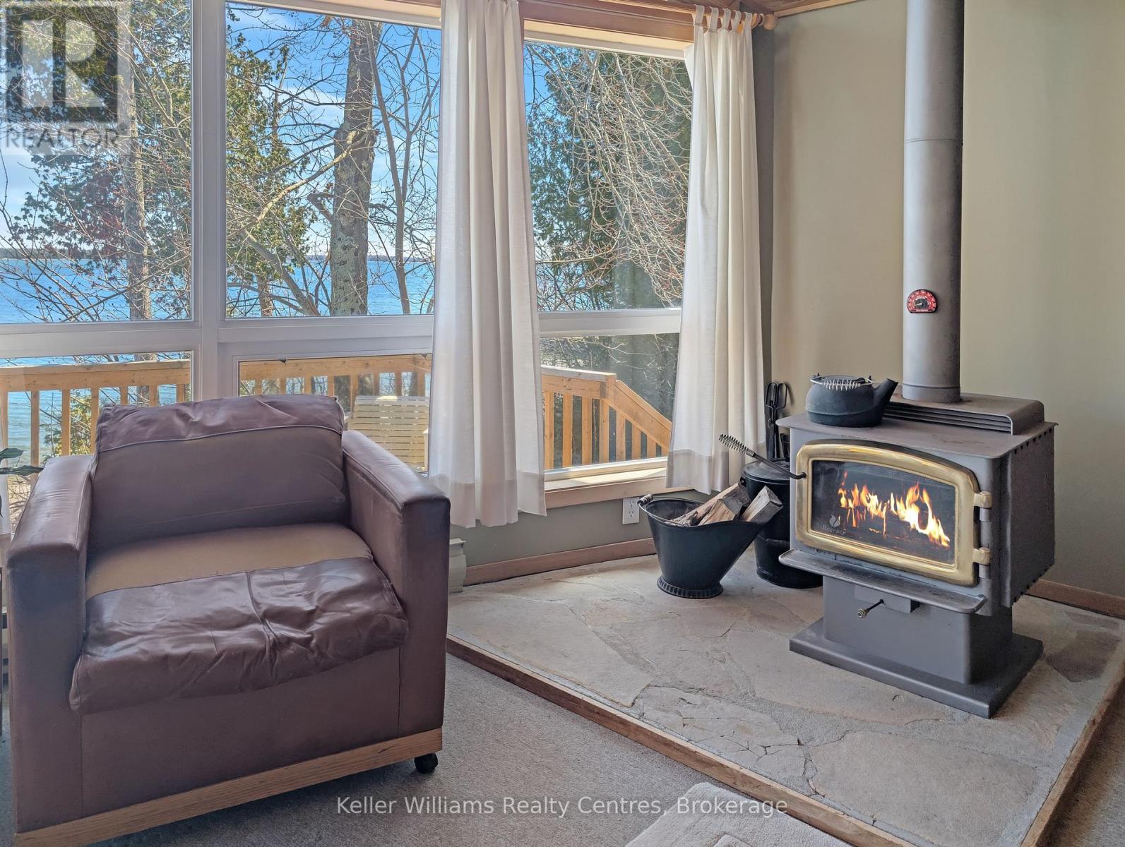 291 Tamarac Road, Northern Bruce Peninsula, Ontario  N0H 1W0 - Photo 16 - X12102656