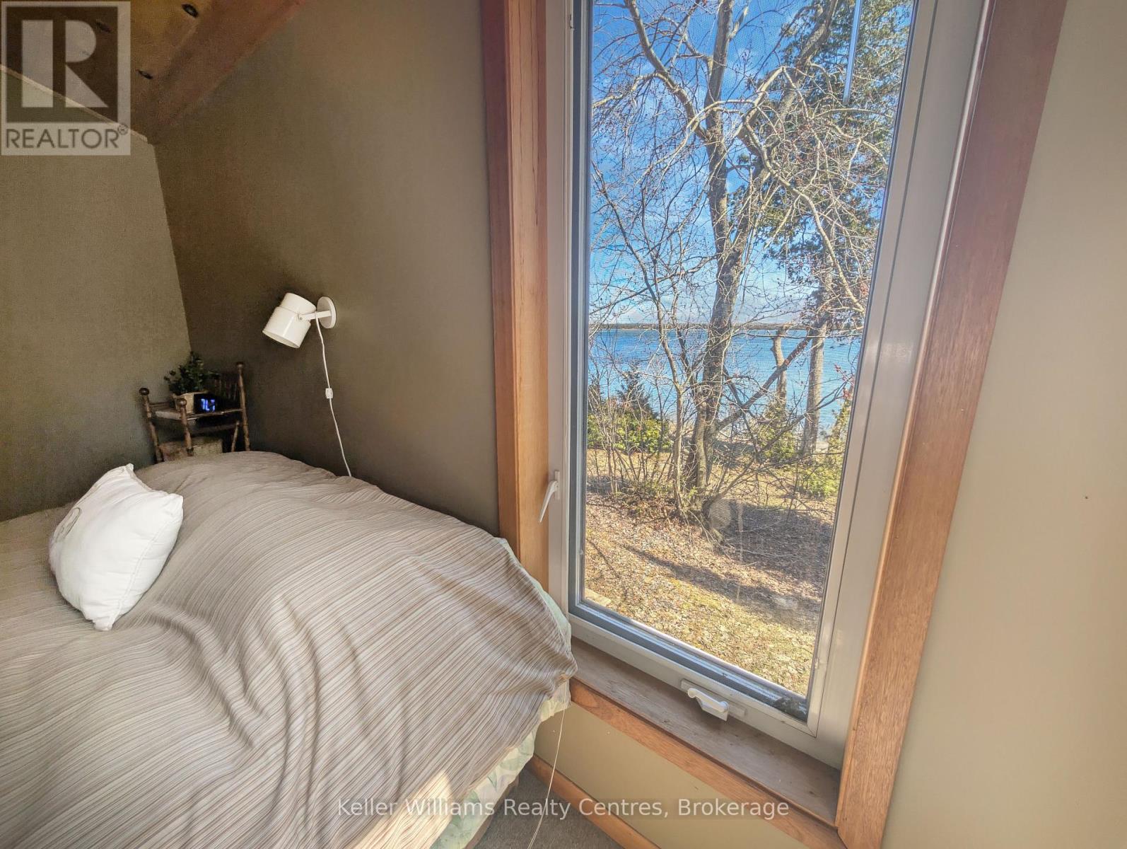 291 Tamarac Road, Northern Bruce Peninsula, Ontario  N0H 1W0 - Photo 23 - X12102656
