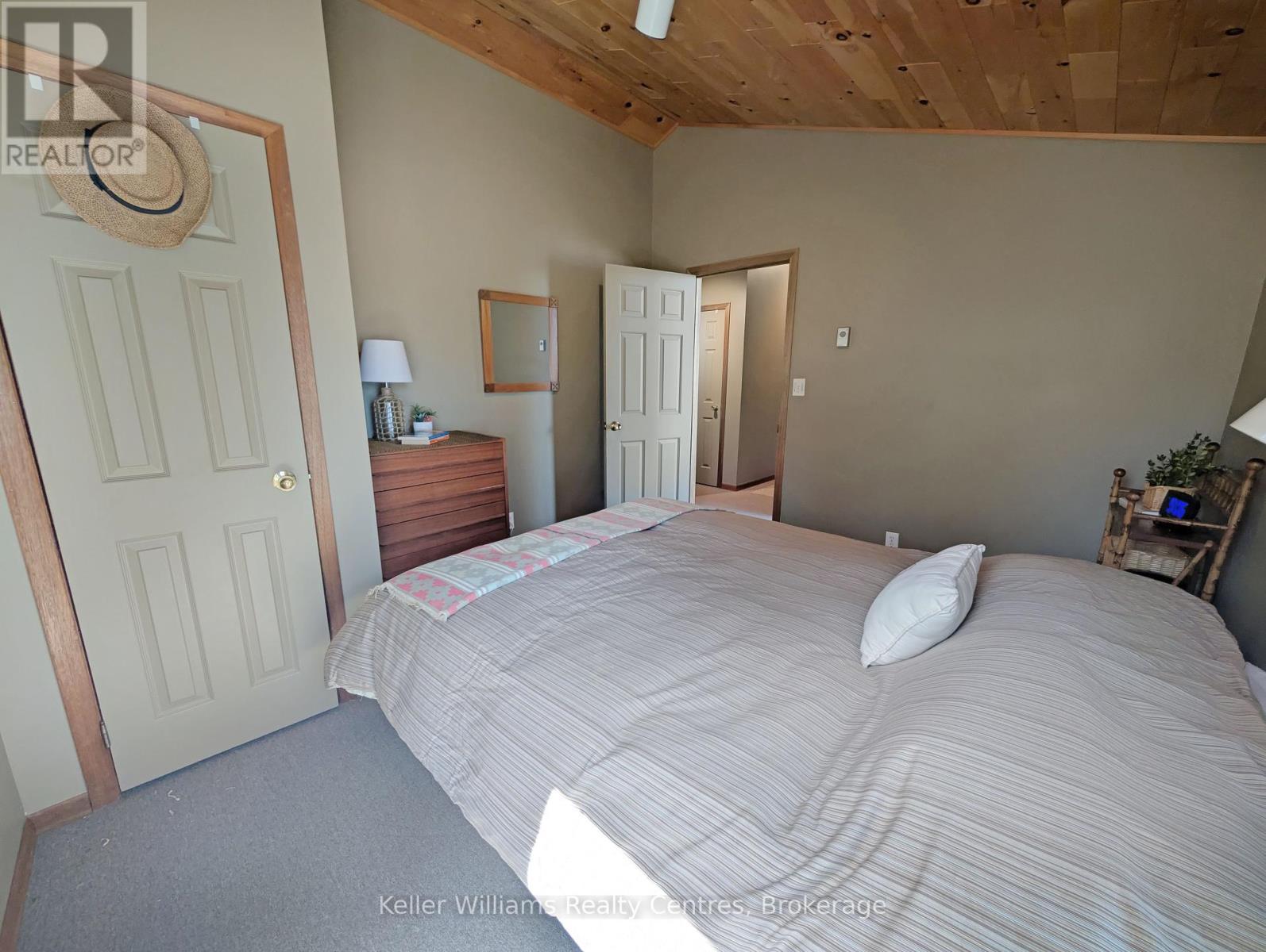 291 Tamarac Road, Northern Bruce Peninsula, Ontario  N0H 1W0 - Photo 24 - X12102656