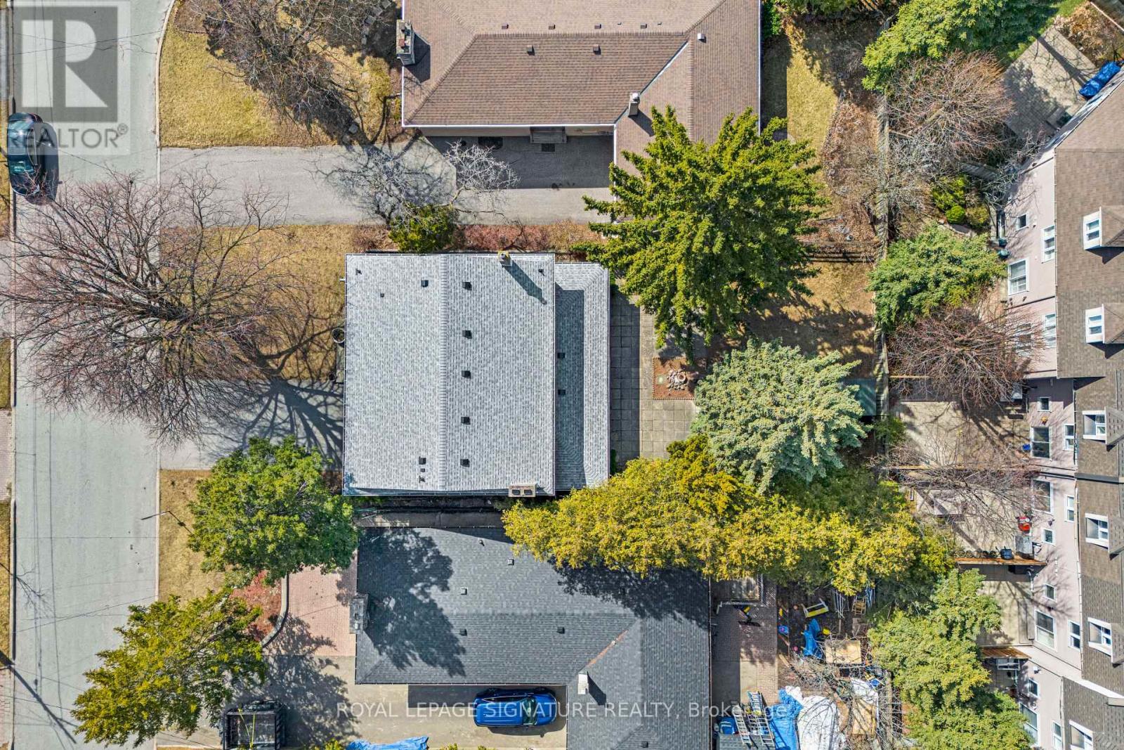 12 Feldbar Court, Toronto, Ontario  M2N 4P8 - Photo 35 - C12102605