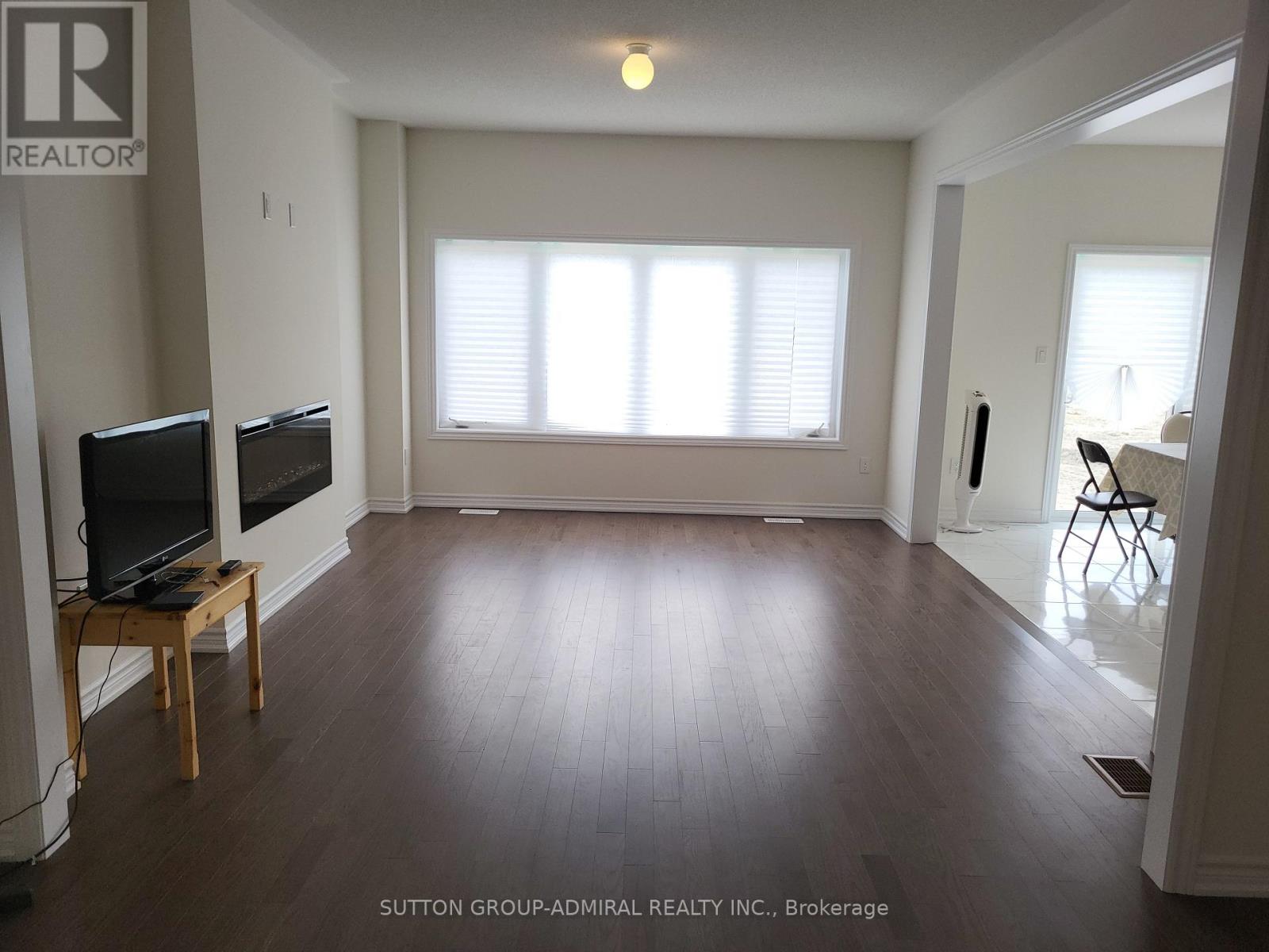 1159 Cole Street, Innisfil, Ontario  L9S 4R7 - Photo 1 - N12102561