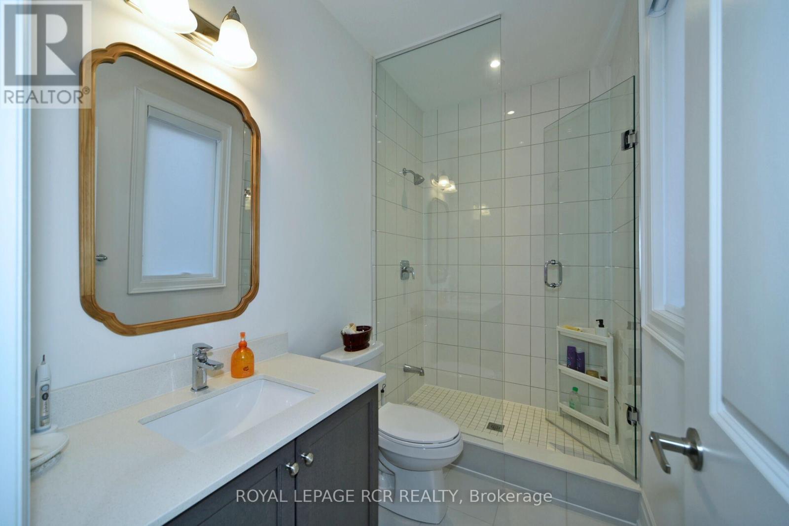 200 Silver Creek Drive, Vaughan, Ontario  L3L 0B5 - Photo 31 - N12102696