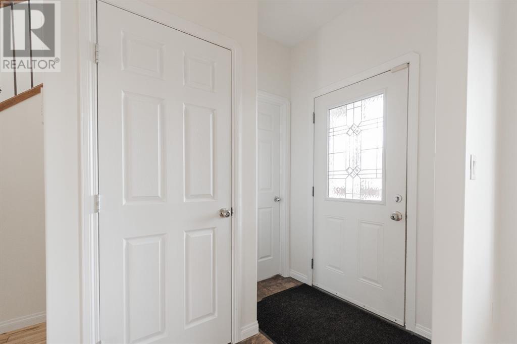Property at 254 Rattlepan Creek Crescent image 3