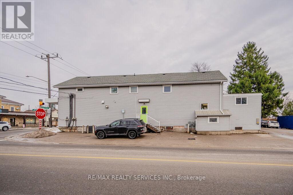 3590 Lobsinger Line, Woolwich, Ontario  N0B 2M0 - Photo 2 - X12102575