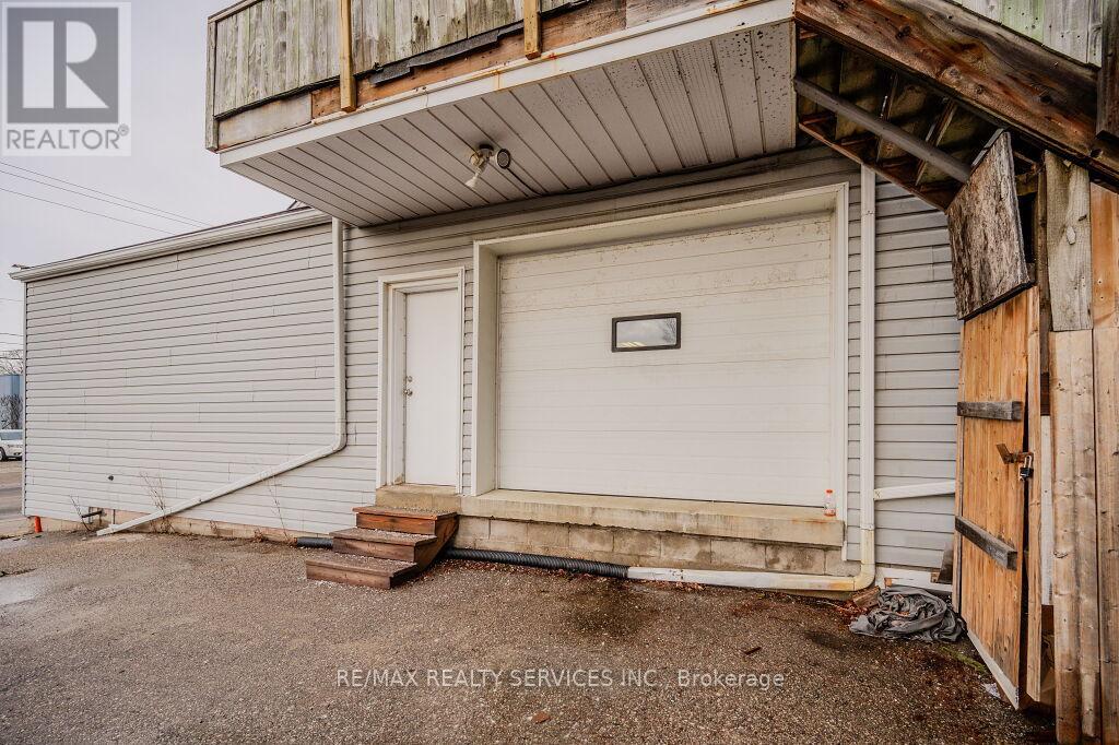 3590 Lobsinger Line, Woolwich, Ontario  N0B 2M0 - Photo 20 - X12102575