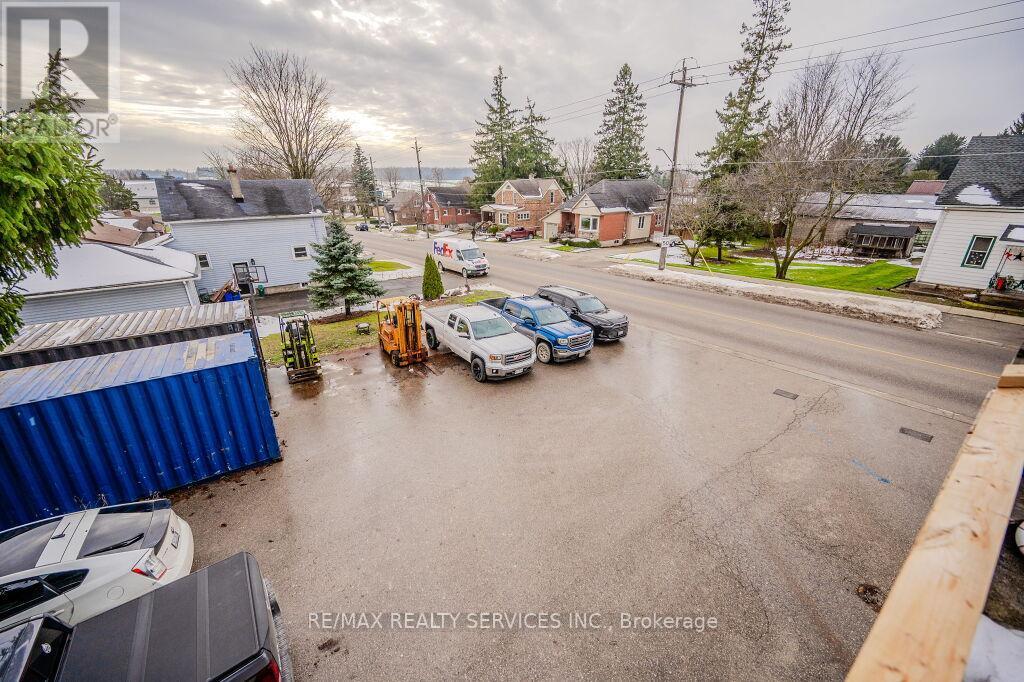3590 Lobsinger Line, Woolwich, Ontario  N0B 2M0 - Photo 34 - X12102575