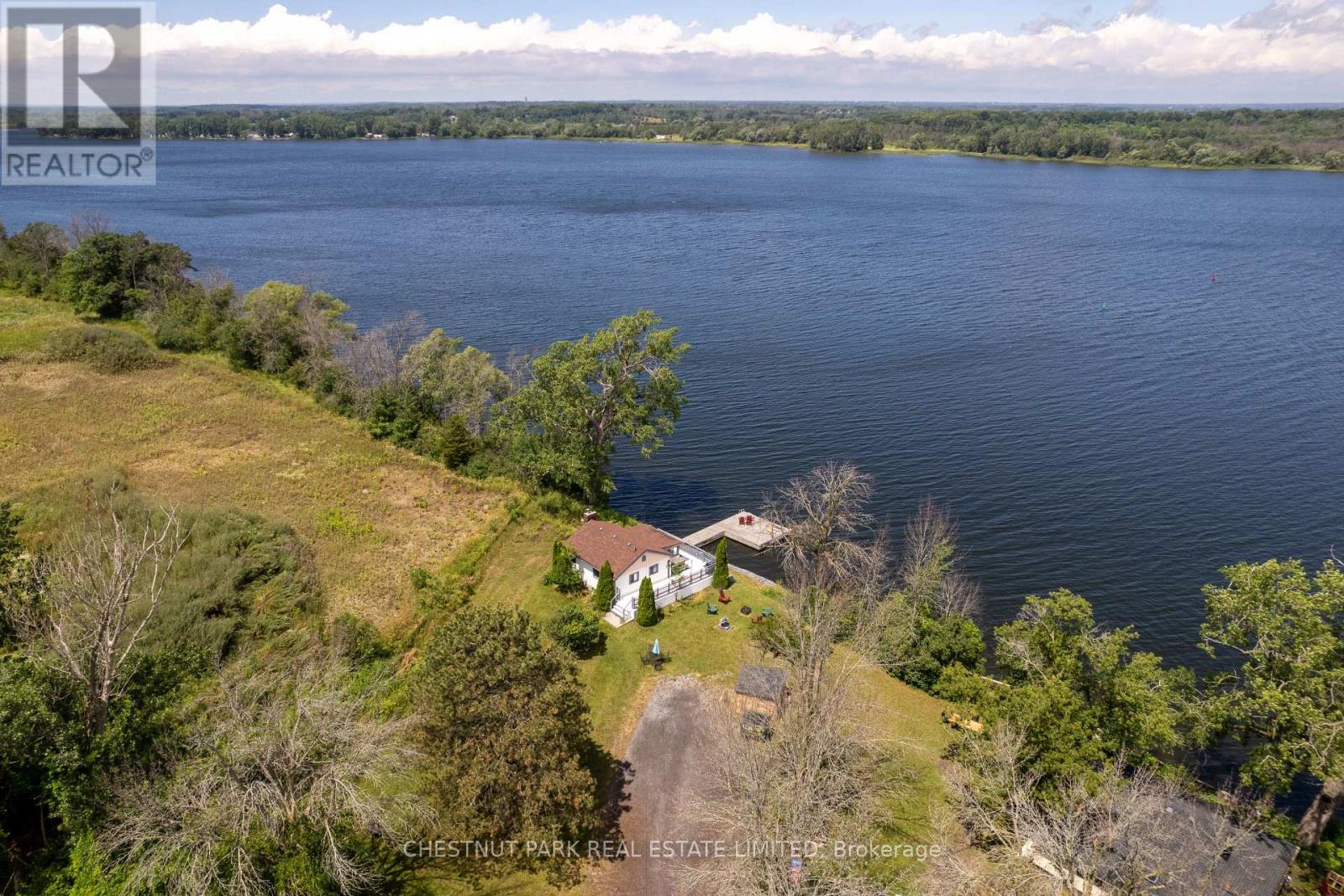 35 Narrows Lane, Prince Edward County, Ontario  K0K 2T0 - Photo 4 - X12102625