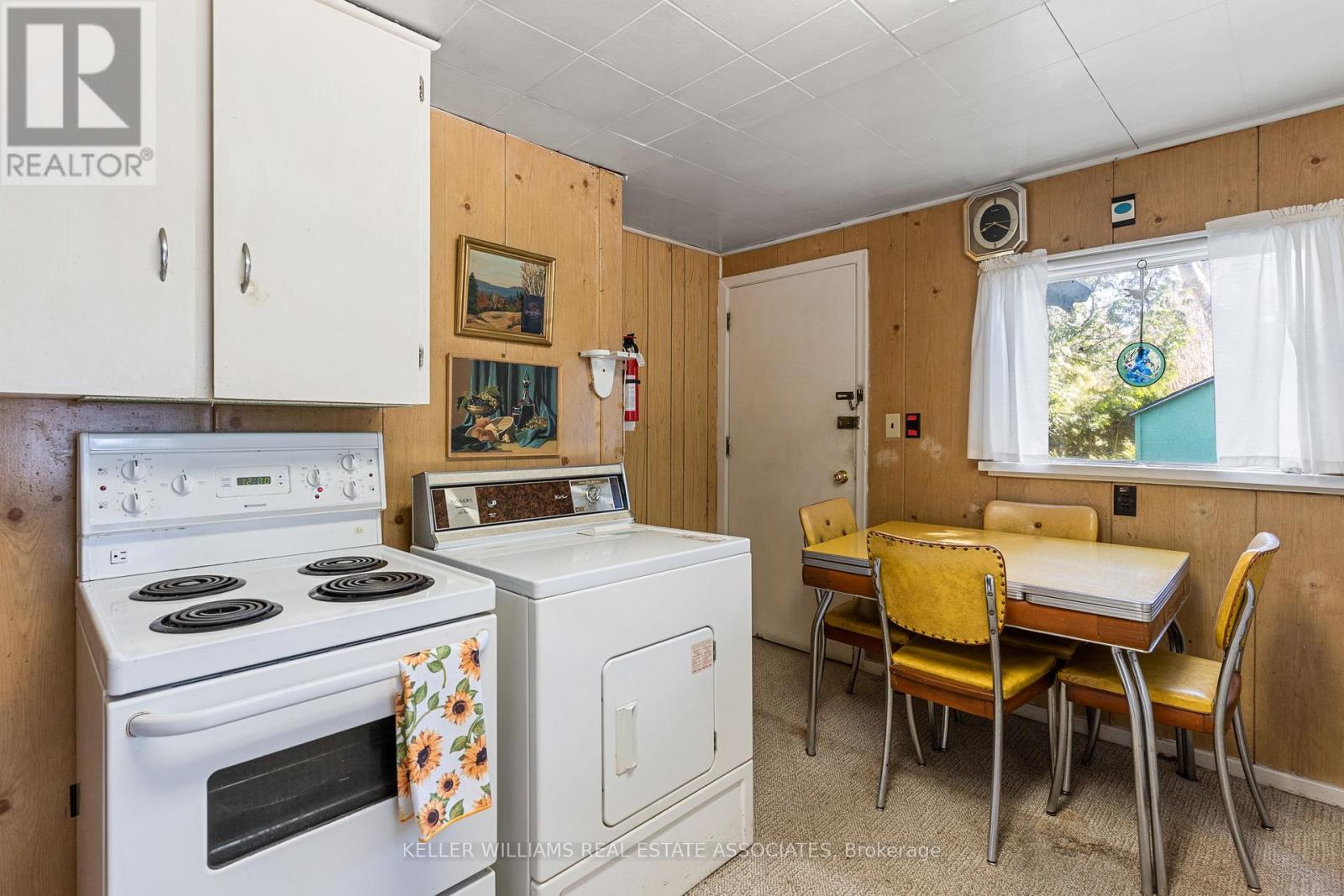312 Main Street, South Bruce Peninsula, Ontario  N0H 2G0 - Photo 18 - X12102747