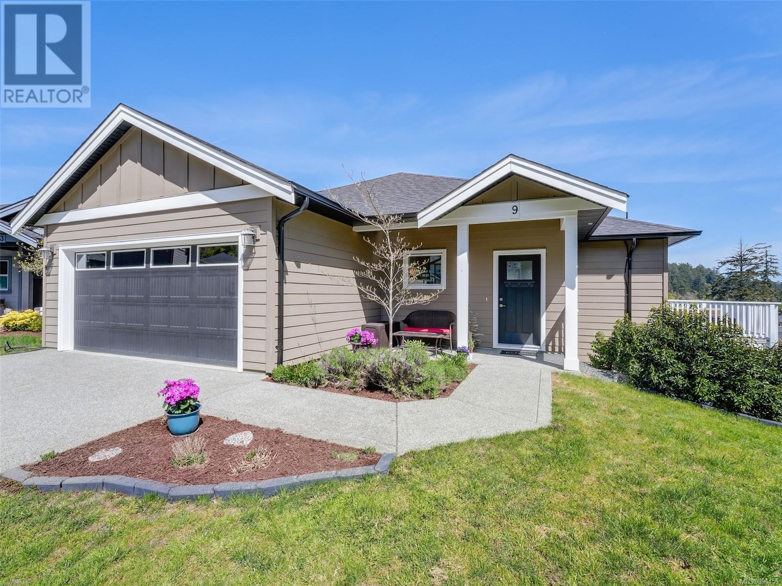 Property at 9 Pitt Pl image 1