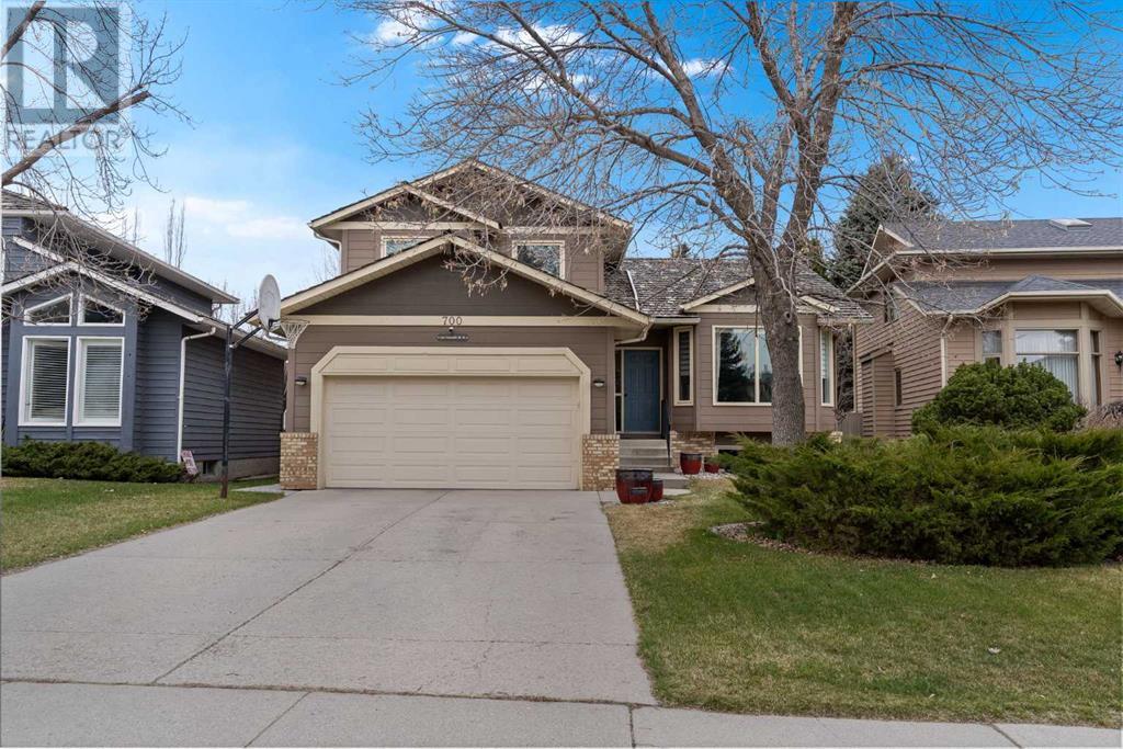 700 Sunmills Drive SE, calgary, Alberta