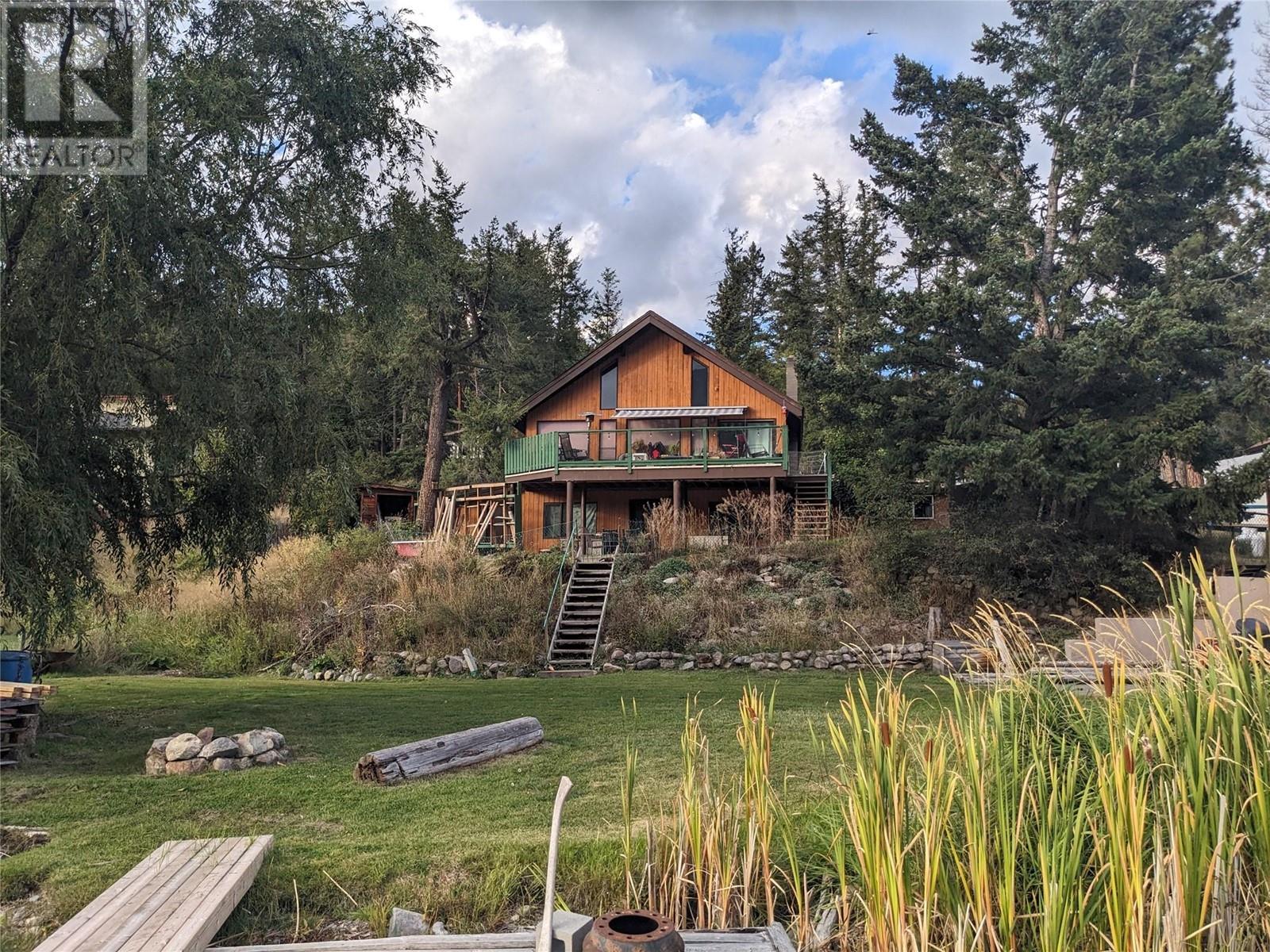 2376 Ojibway Road, Kamloops, British Columbia  V2H 1T7 - Photo 1 - 10344461